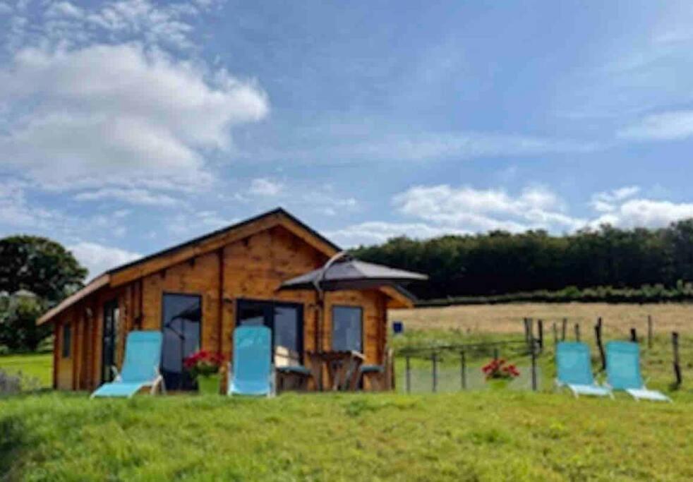 Le Chalet Du Crescent Saint-Germain-des-Champs Zewnętrze zdjęcie