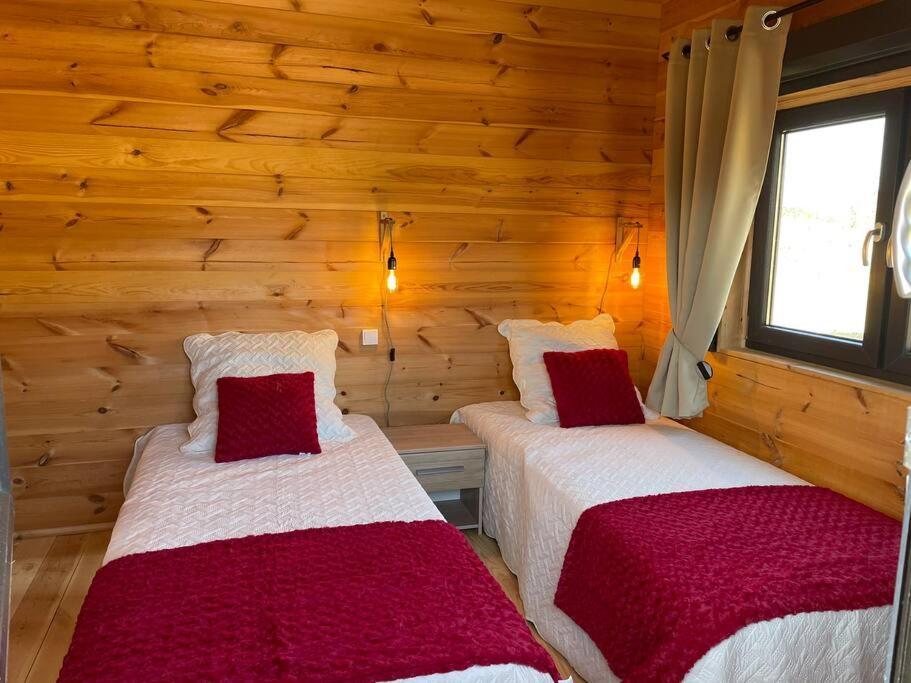 Le Chalet Du Crescent Saint-Germain-des-Champs Zewnętrze zdjęcie