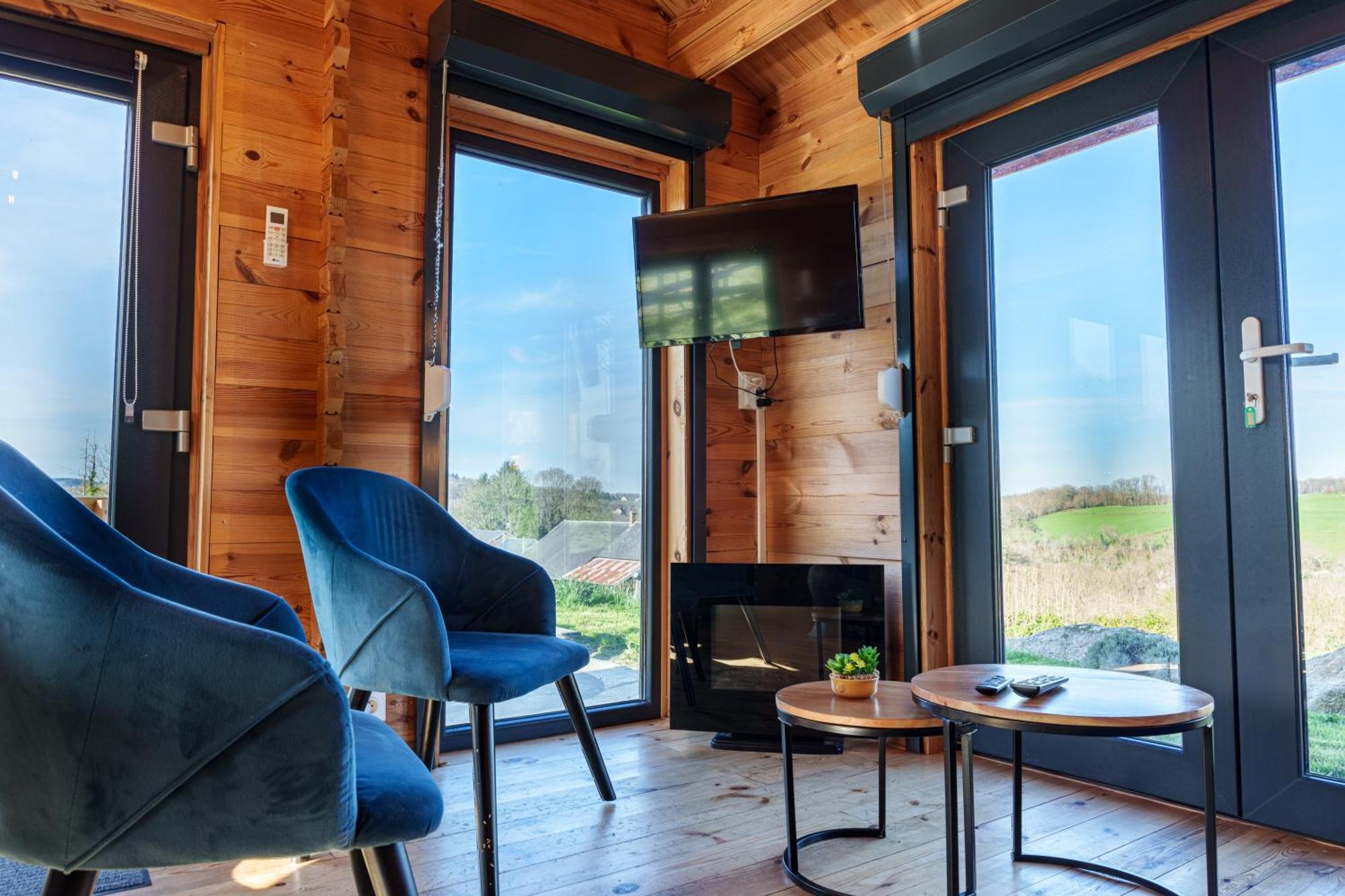 Le Chalet Du Crescent Saint-Germain-des-Champs Zewnętrze zdjęcie