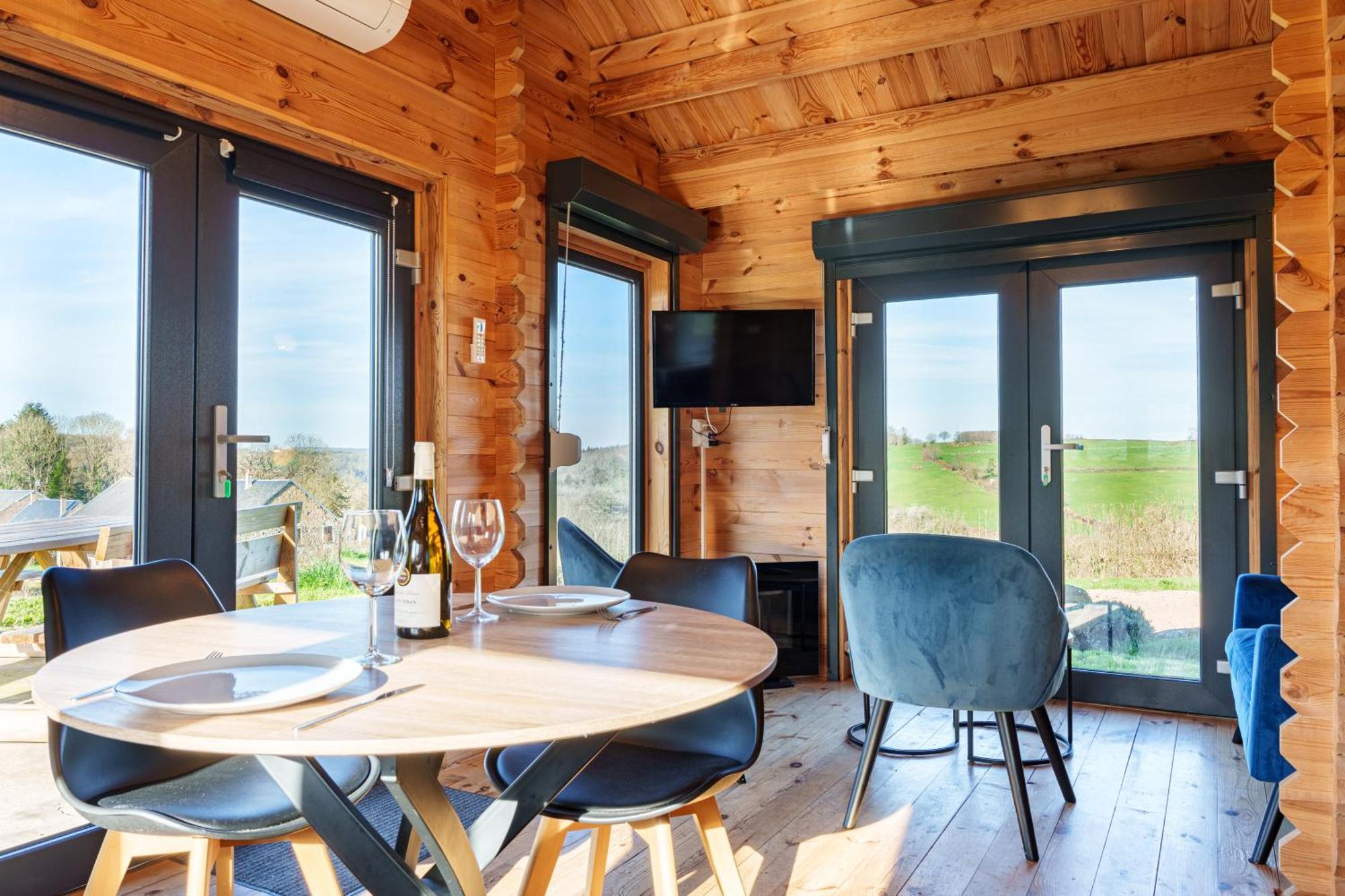 Le Chalet Du Crescent Saint-Germain-des-Champs Zewnętrze zdjęcie
